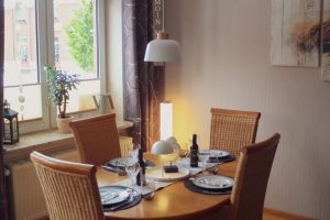 Wohnzimmer der Ferienwohnung KüstenMuschel in Otterndorf